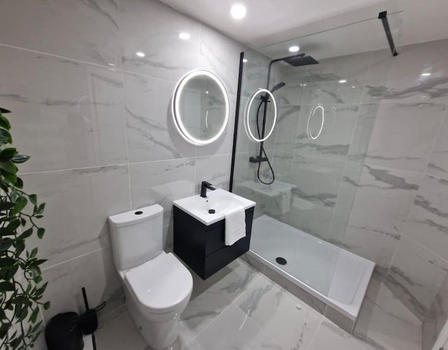 Contemporary City Centre Flat Belfast Ngoại thất bức ảnh